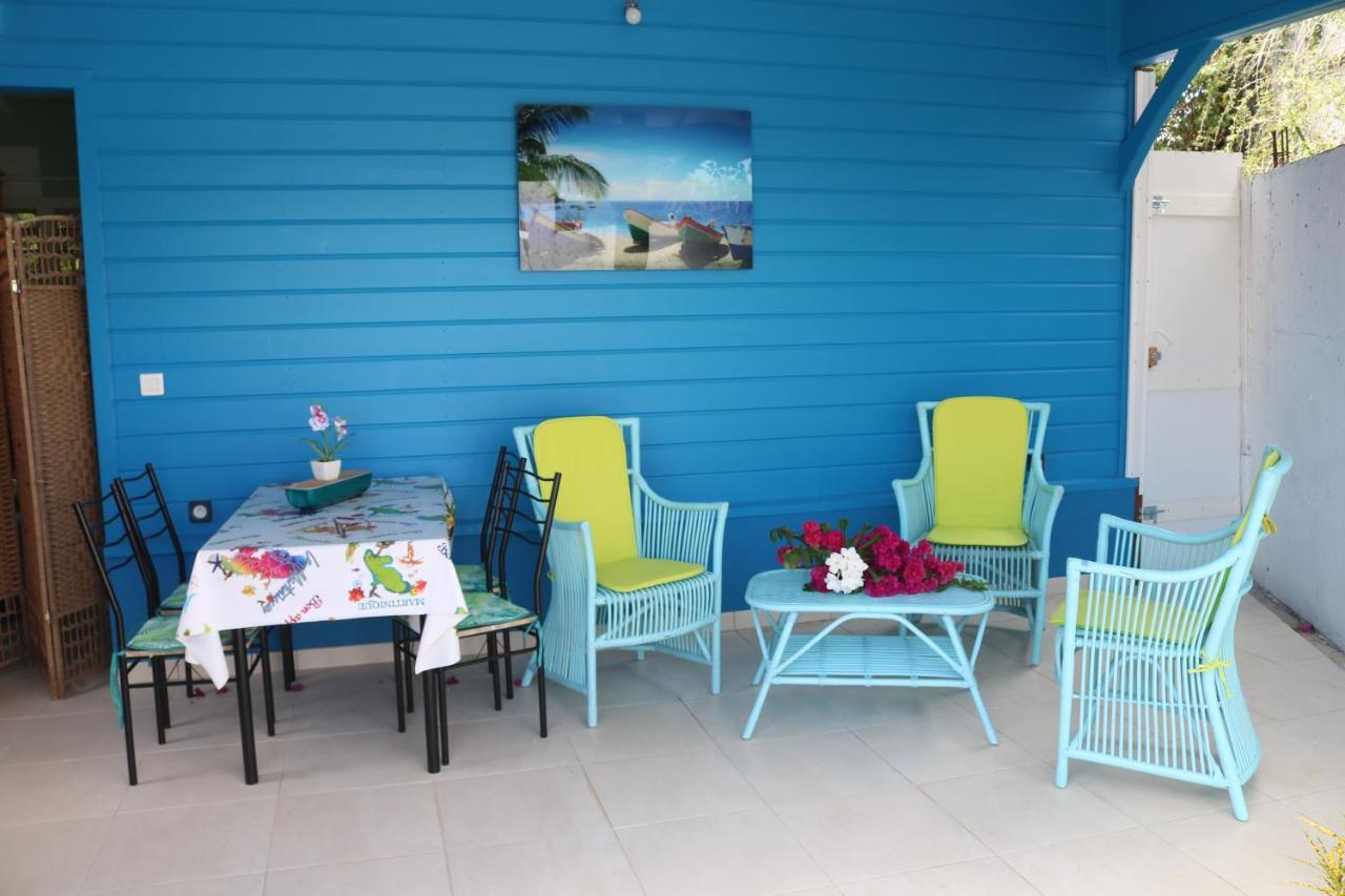 Bougainvilliers Apartment Шелшер Екстериор снимка